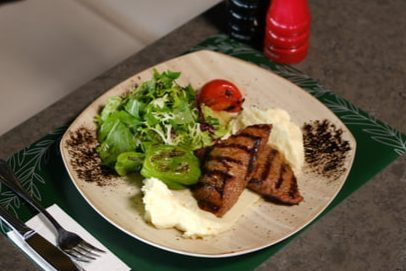 PEYNİRLİ KÖFTE